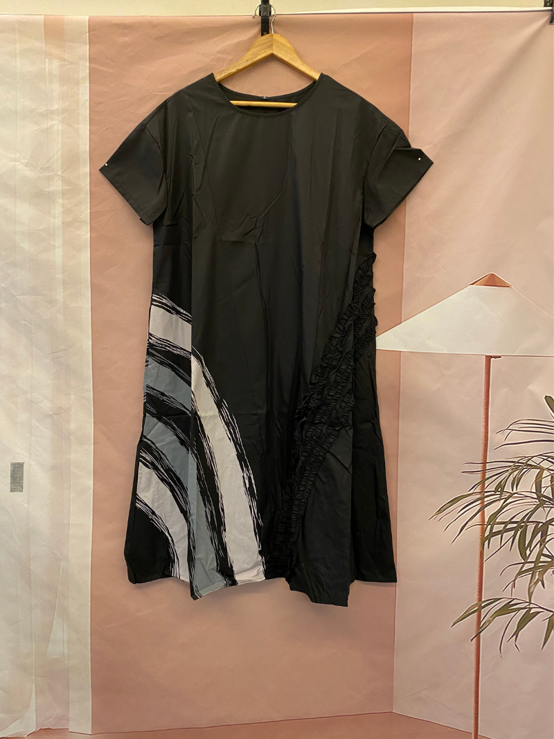 Artsy Asymmetric Brushstroke Midi Dress with Ruffle Panel in Black