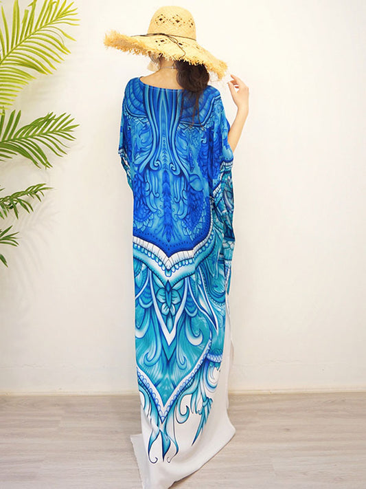 Maxikleid im Bohemian-Ethno-Stil mit tanzendem Pfau