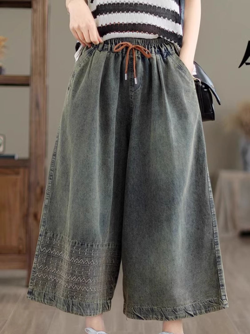 Bottoir brodé à taille haute et à taille haute occasionnelle des femmes