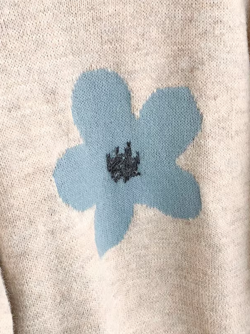 Chic Floral Intarsia Knit Sweater in Plush Acrylic Blend Comfort