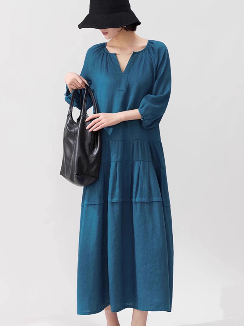 Effortless Linen Dress: Tiered Cotton-Blend Midi with V-Neck and Pockets