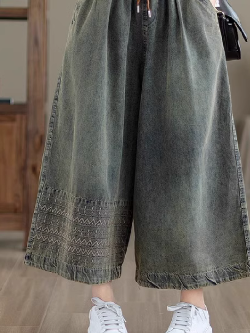 Bottoir brodé à taille haute et à taille haute occasionnelle des femmes