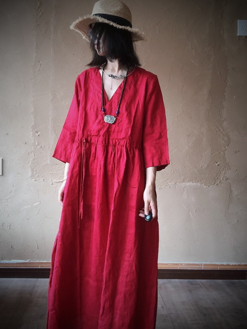 Women's Beauty and Comfort Mid-Length Smock dress
