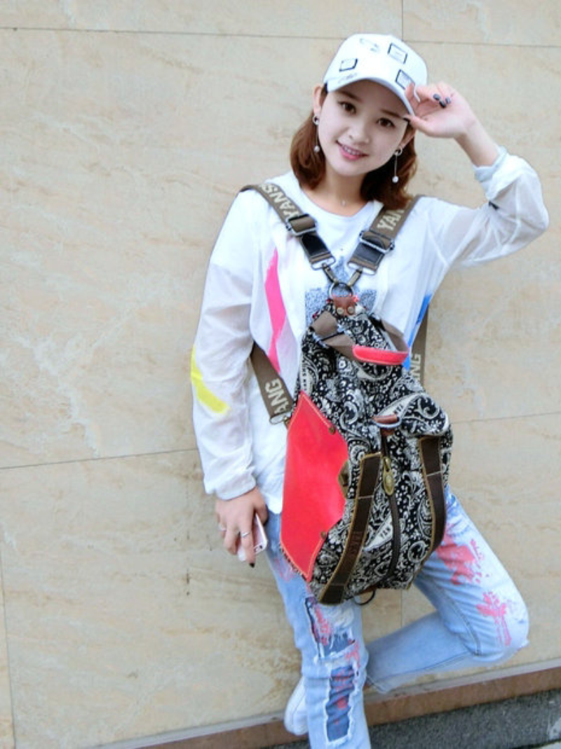 Women's Black Shoulder Bag