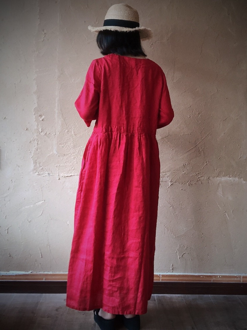 Women's Beauty and Comfort Mid-Length Smock dress