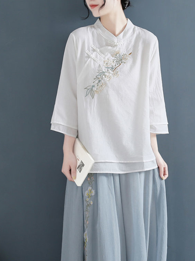 Women's Spring and Summer Embroidered Vintage Tops