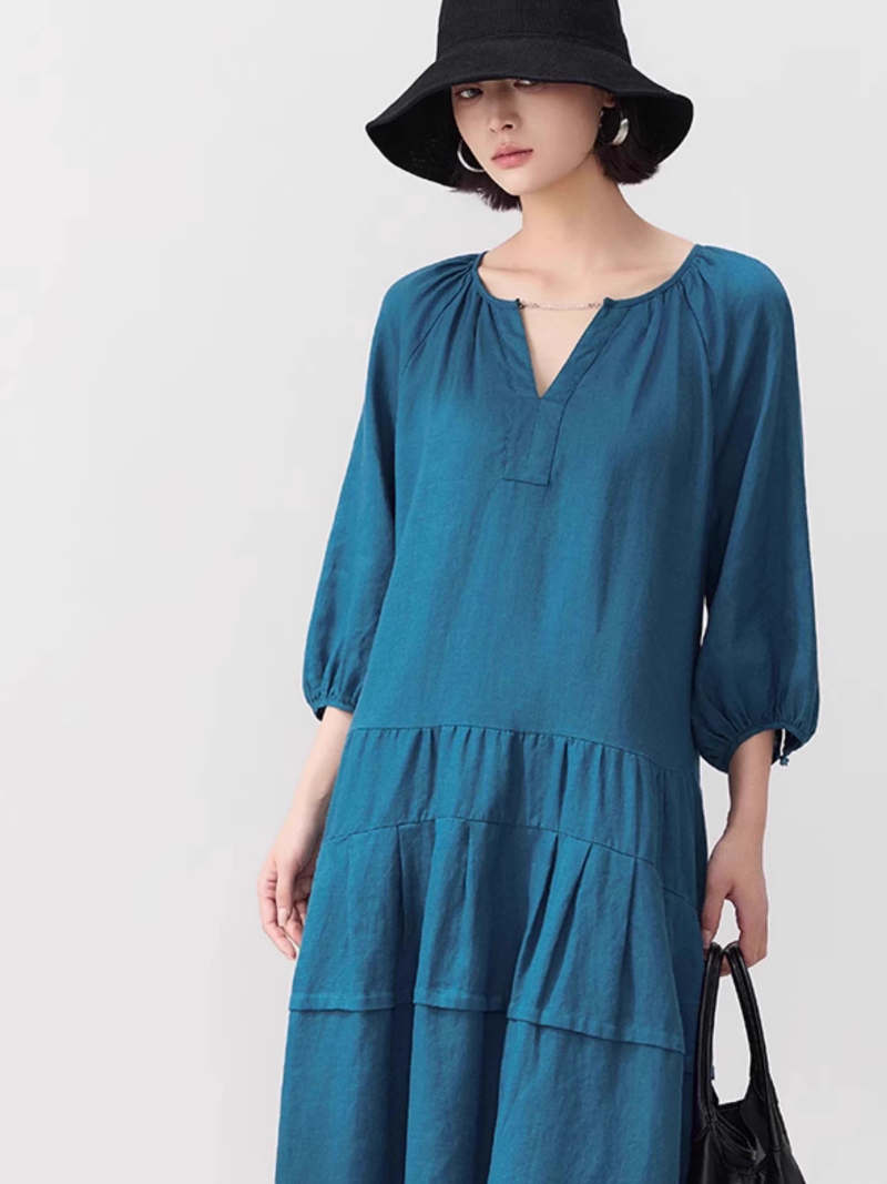 Effortless Linen Dress: Tiered Cotton-Blend Midi with V-Neck and Pockets