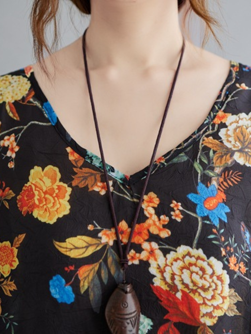  Women's v neck Tops