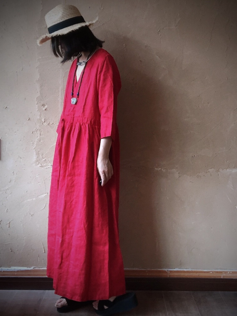Women's Beauty and Comfort Mid-Length Smock dress