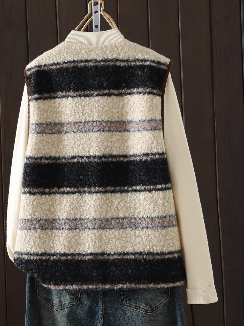 Striped Button-Front Sherpa Vest with Piped Pockets for Women, Cozy Layer
