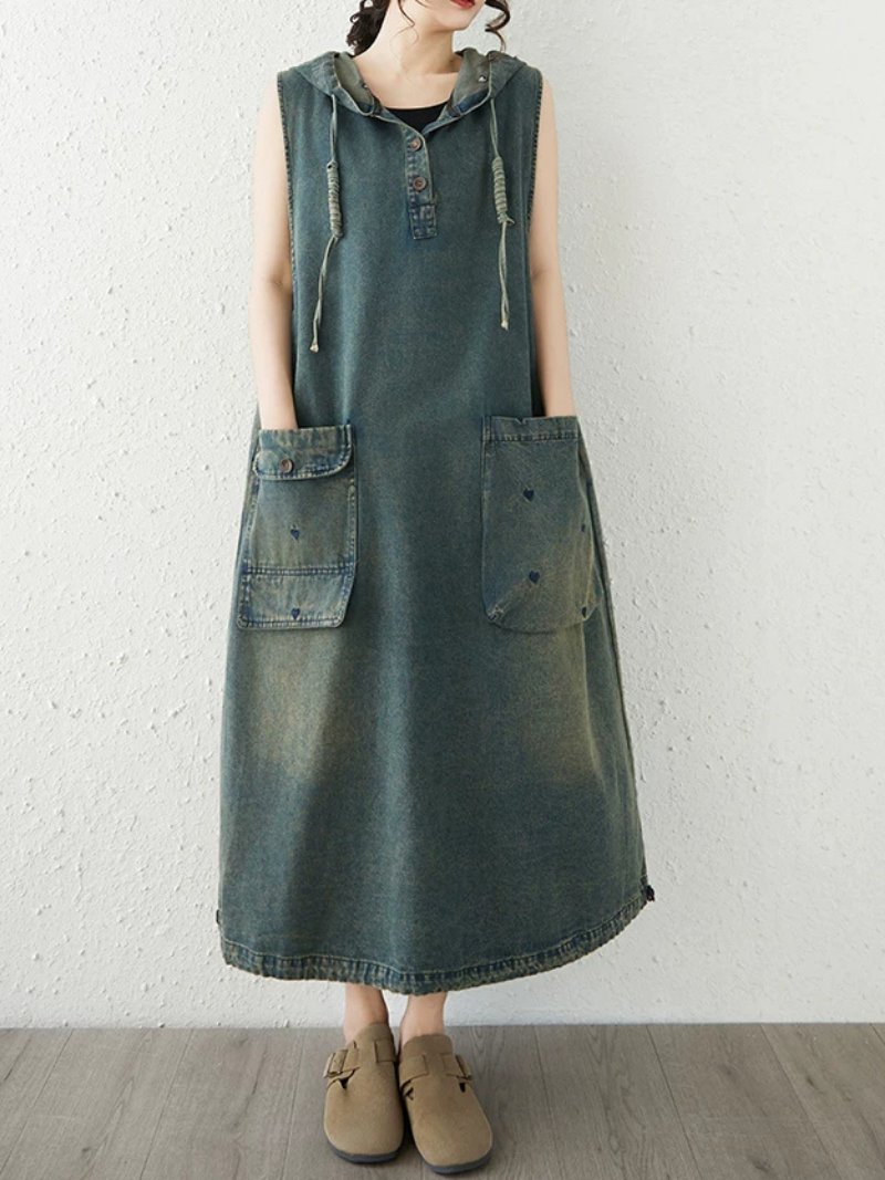 Weekend Freedom Denim Dress — Effortless, Relaxed Silhouette with Handy Pockets
