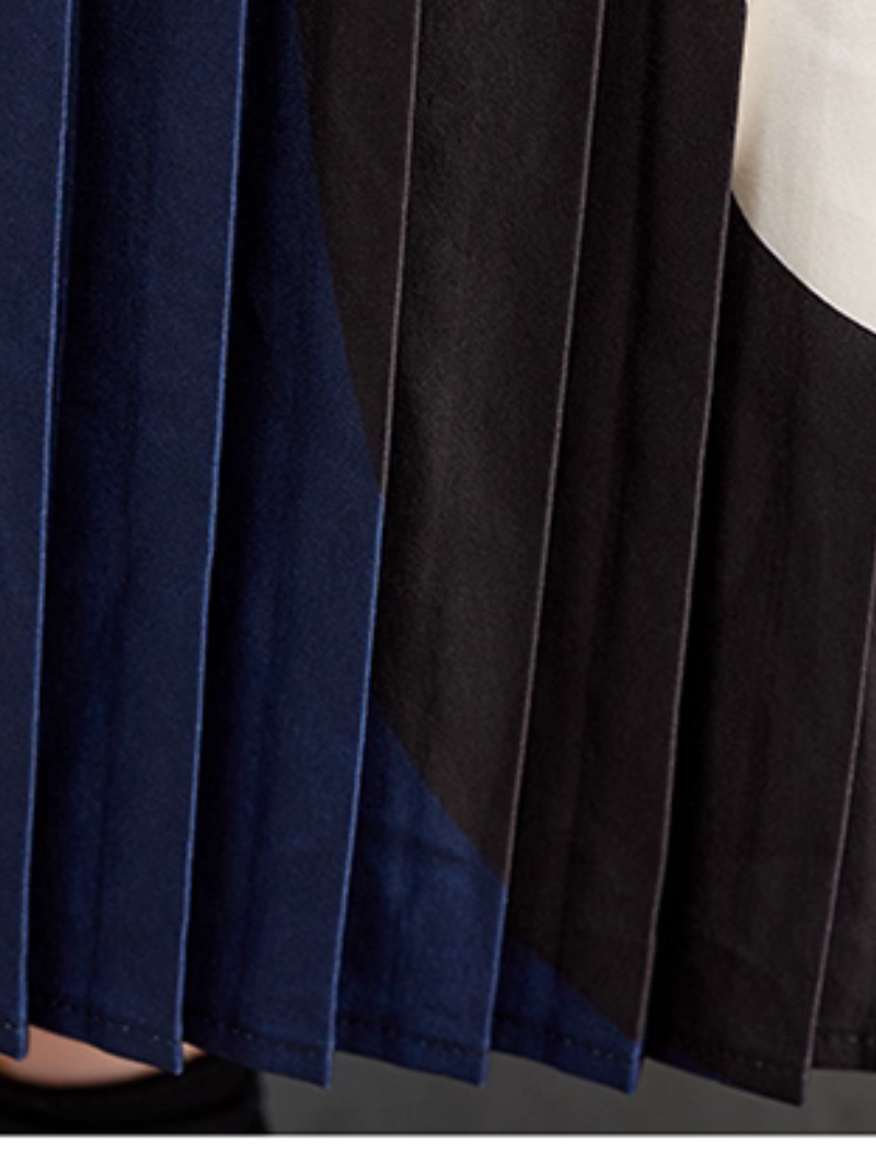 Abstract Pleated Shirt Dress Maxi with Collar, Artful Movement and Poise