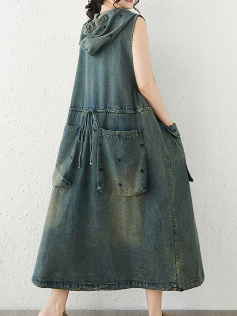 Weekend Freedom Denim Dress — Effortless, Relaxed Silhouette with Handy Pockets