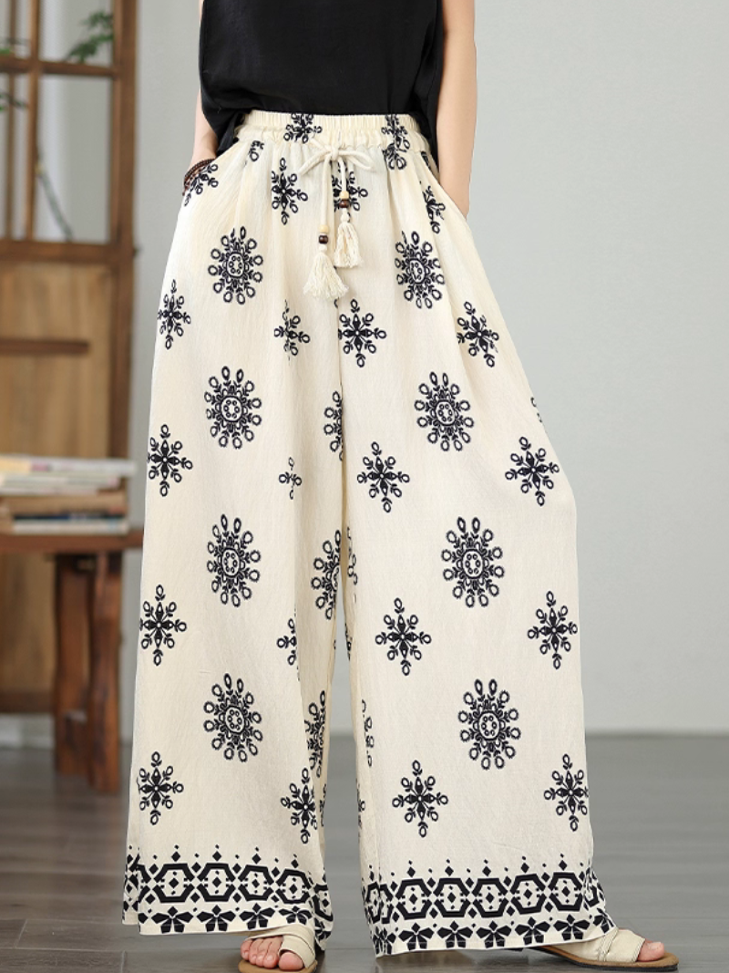Styish White Bottom