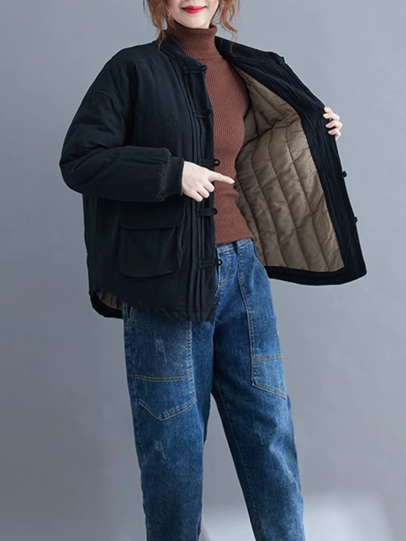 La cómoda chaqueta de cuello de ropa de uso diario de las mujeres