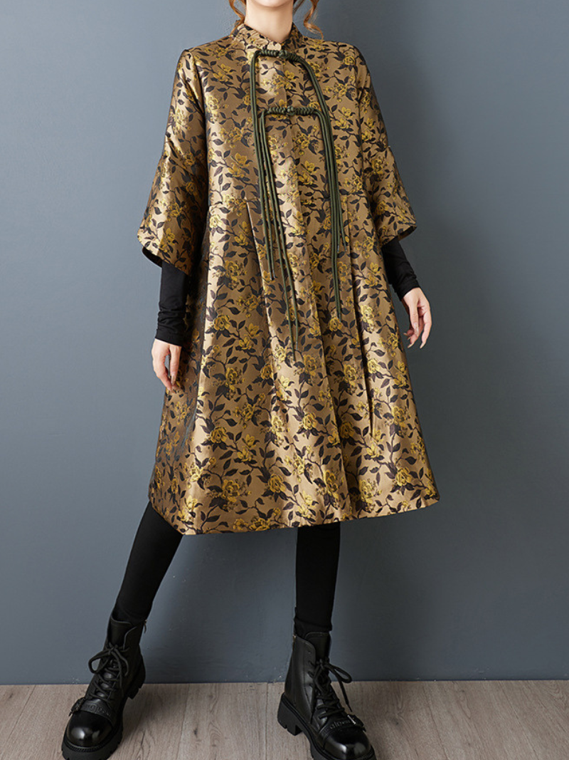 Lustrous Jacquard Satin Floral Cape Jacket with Mandarin Collar Elegance