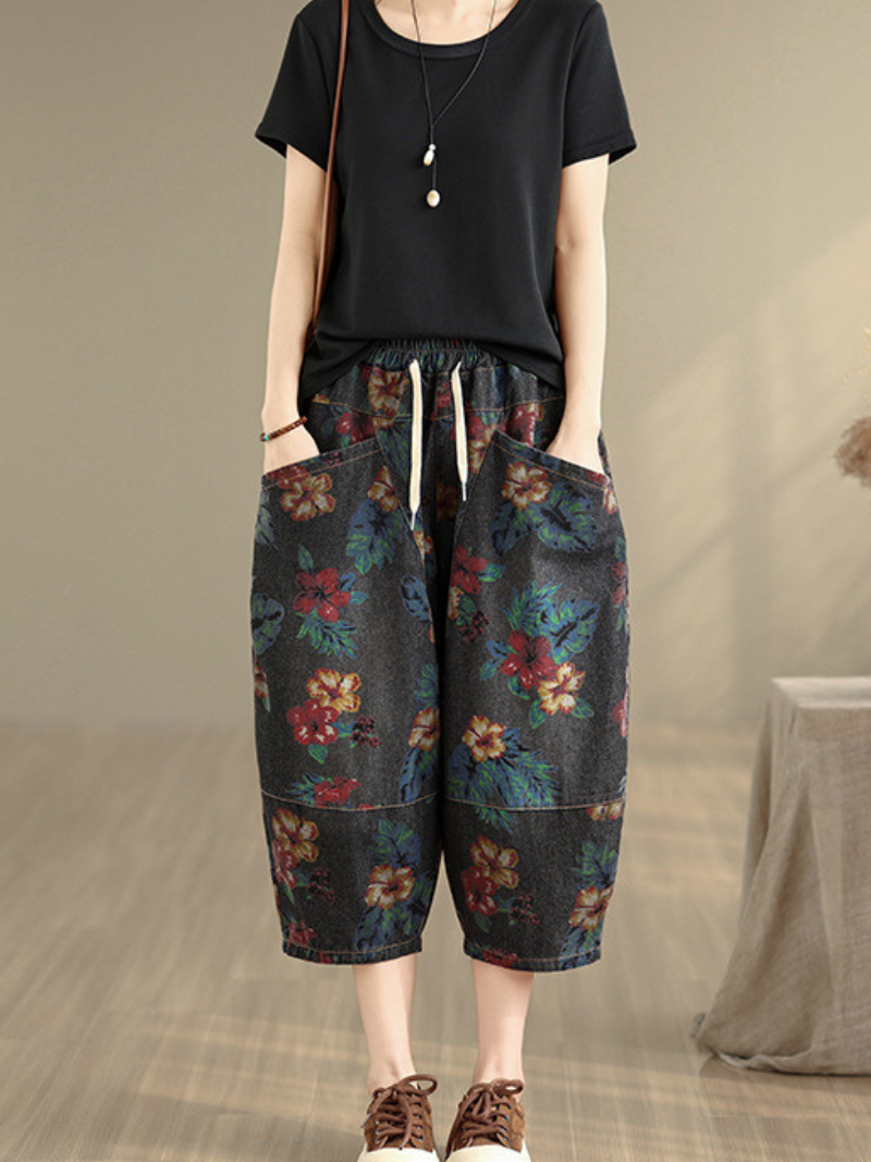 Chic Cotton Floral Harem Pants with Drawstring Waist and Oversized Pockets