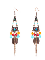 أقراط نسائية أنيقة مرصعة بالكريستال بتصميم ريترو