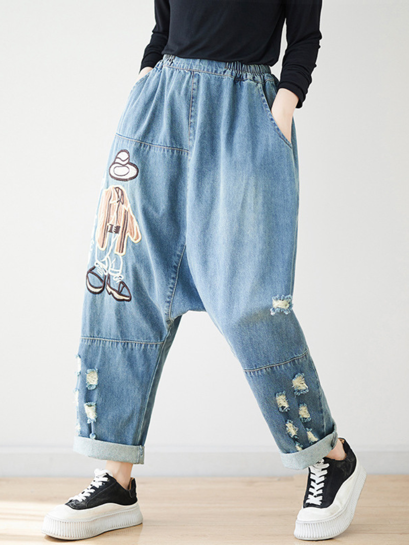 Women's Stylish Cartoon Embroidery Jeans Loose Bottom