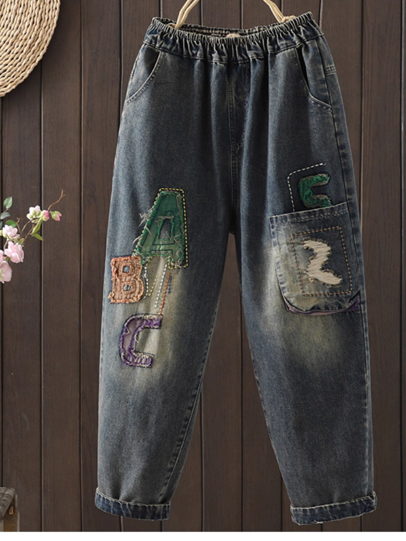 Women's  Perfect Retro Jeans Embroidered  Patch Loose Bottom