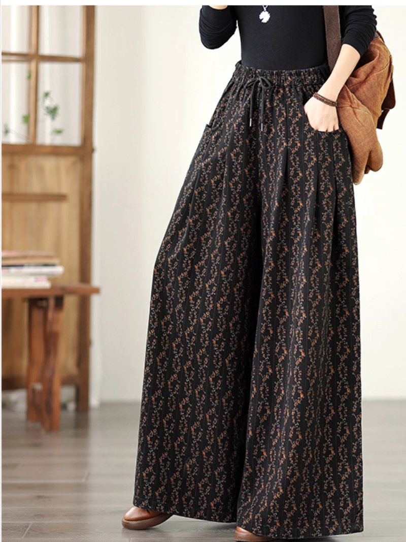 Women’s Graceful & Simple Printed Fit Denim Bottom