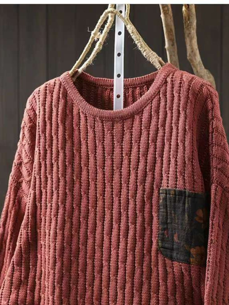 Chic Women’s Cotton Sweater with Contrast Pocket
