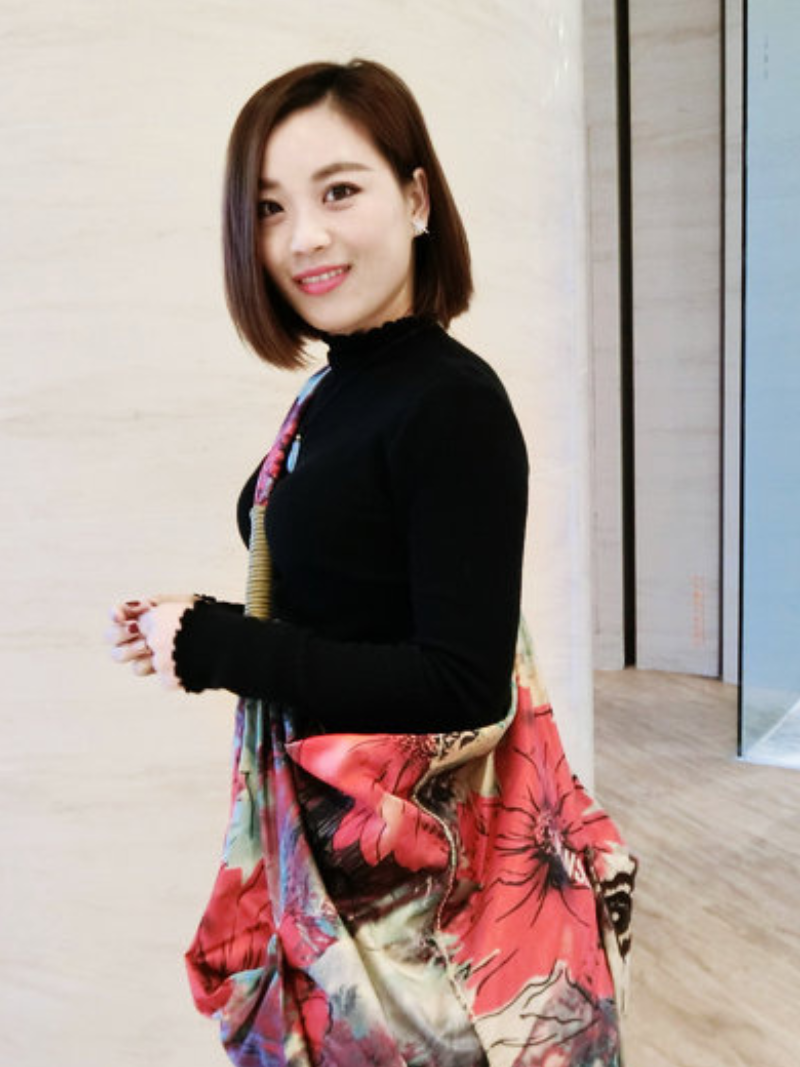 women's  Large Size Shoulder Bag