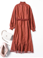 Vestido de encaje de Shiloh Midi