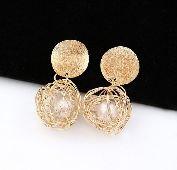 Pendientes de perla de perla de pelota simple geométrica vintage