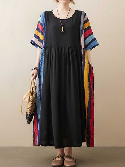 Vestido de cañas a rayas de chica retro