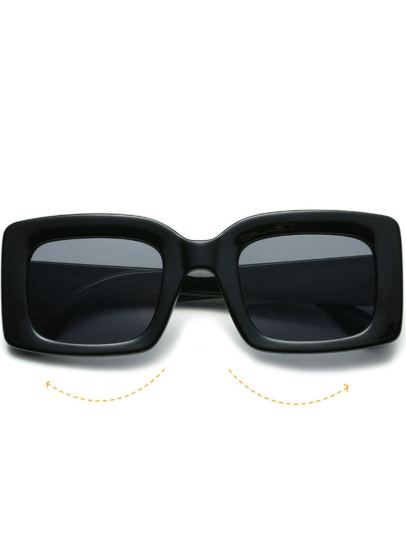 Momento de comodidad de gafas de sol