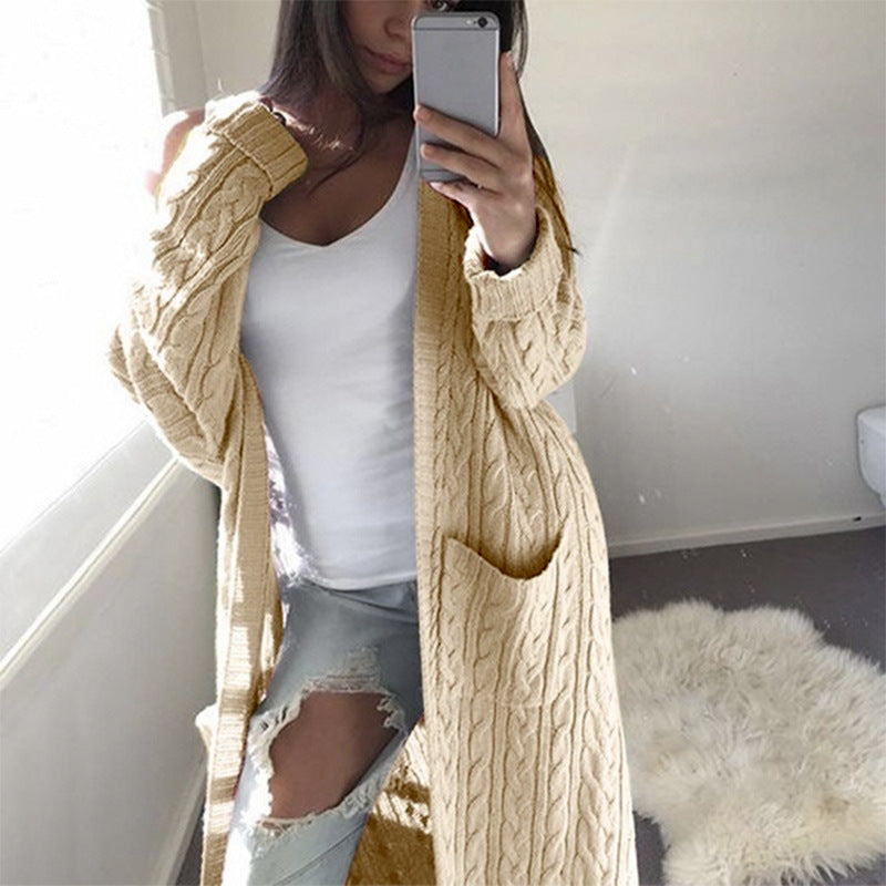 Ganzkörper-Twist-Pullover mit zwei Taschen