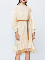 Vestido de encaje de Shiloh Midi